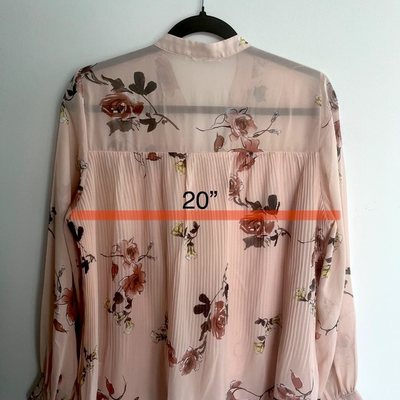 Floral top with pleats - Picture 3 of 3